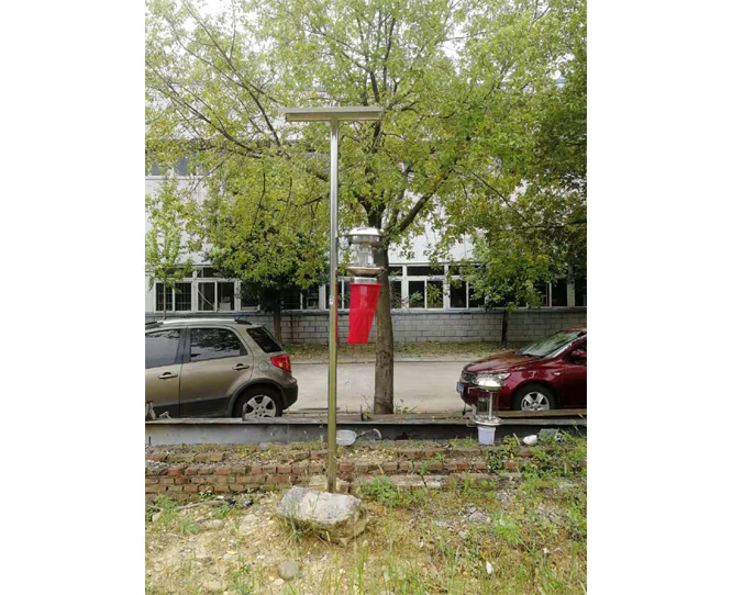 太陽(yáng)能不銹鋼風(fēng)吸式殺蟲燈